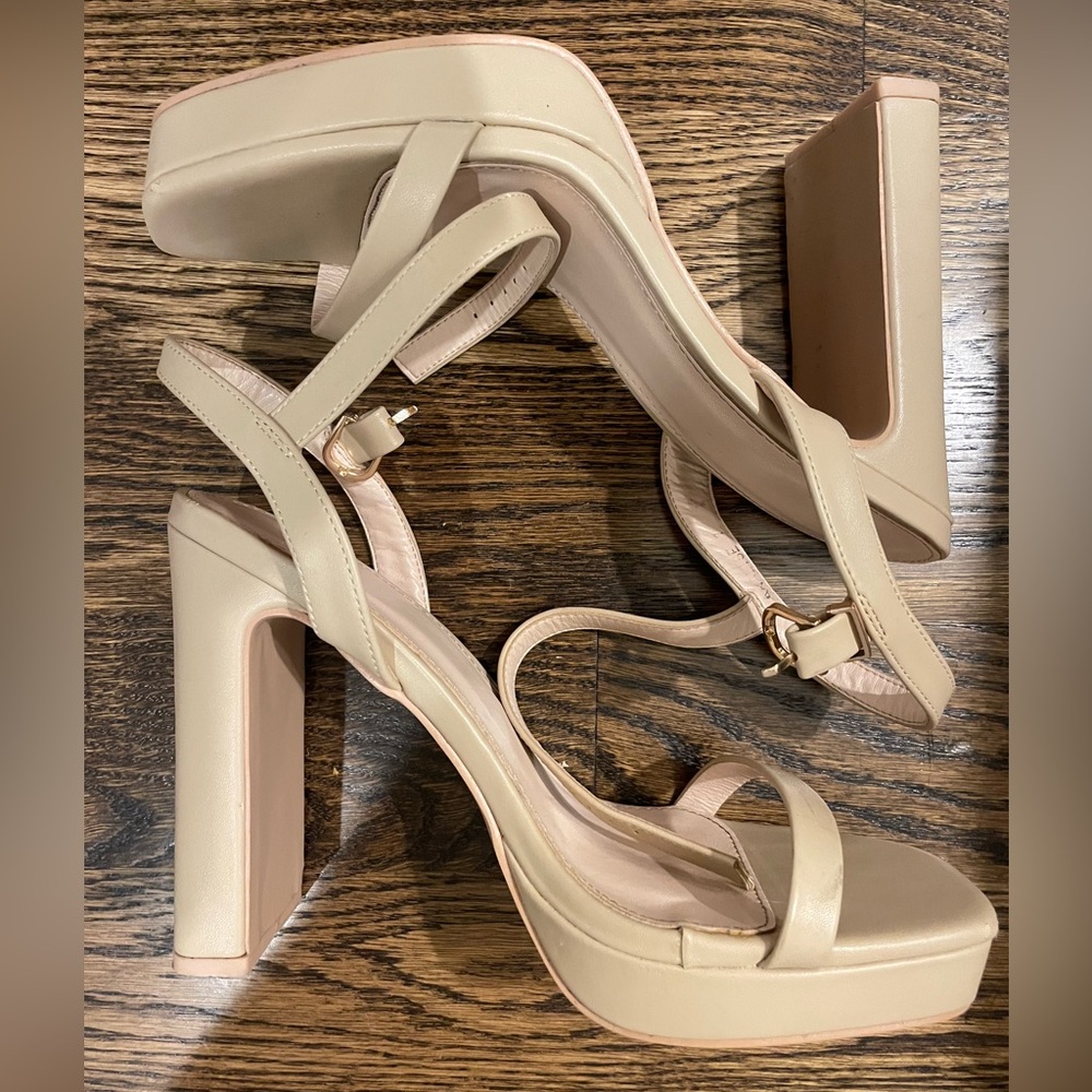Nude platform ankle strap pageant heel, size US 9